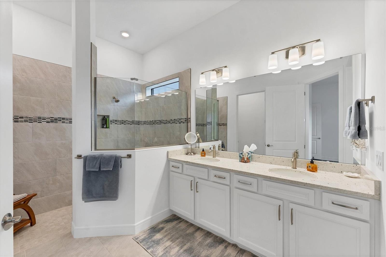 Image 28 of 67 For 10419 Wynward Way