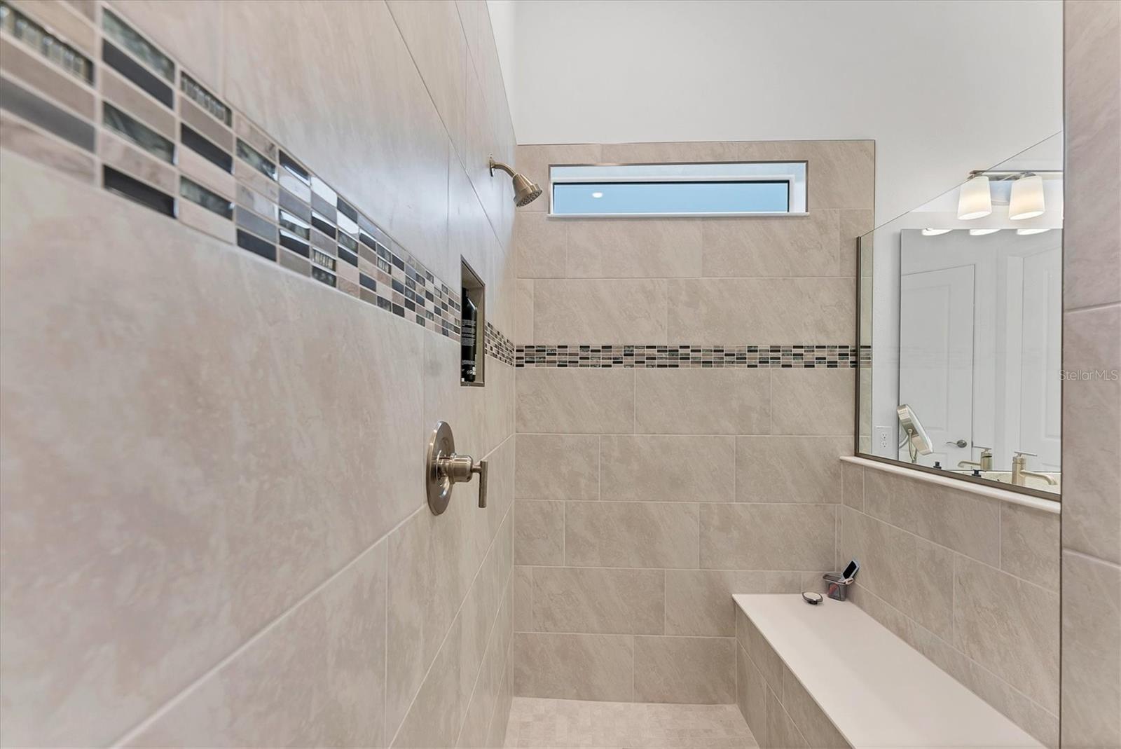Image 30 of 67 For 10419 Wynward Way