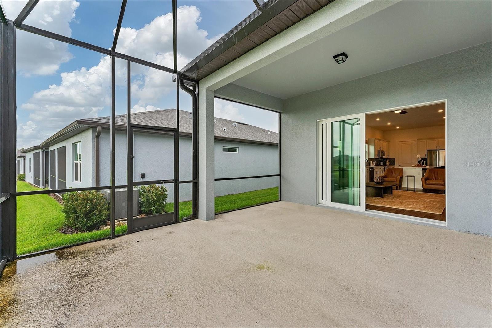 Image 38 of 67 For 10419 Wynward Way