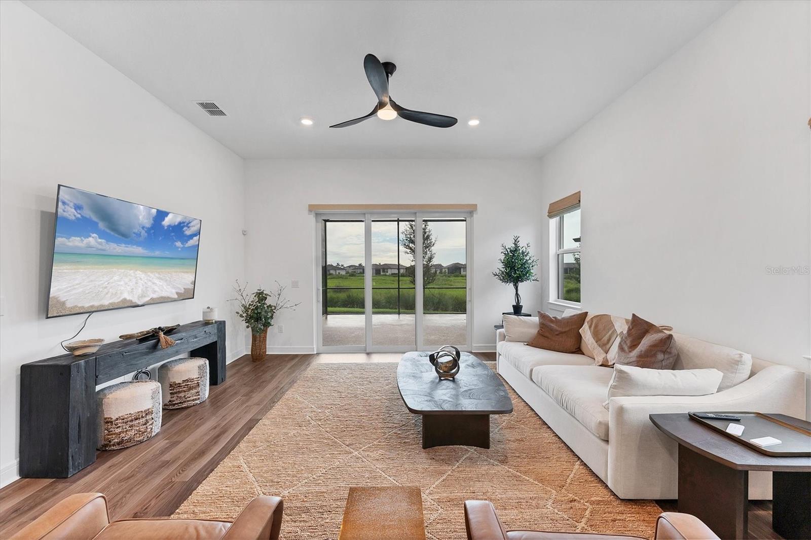 Image 5 of 67 For 10419 Wynward Way