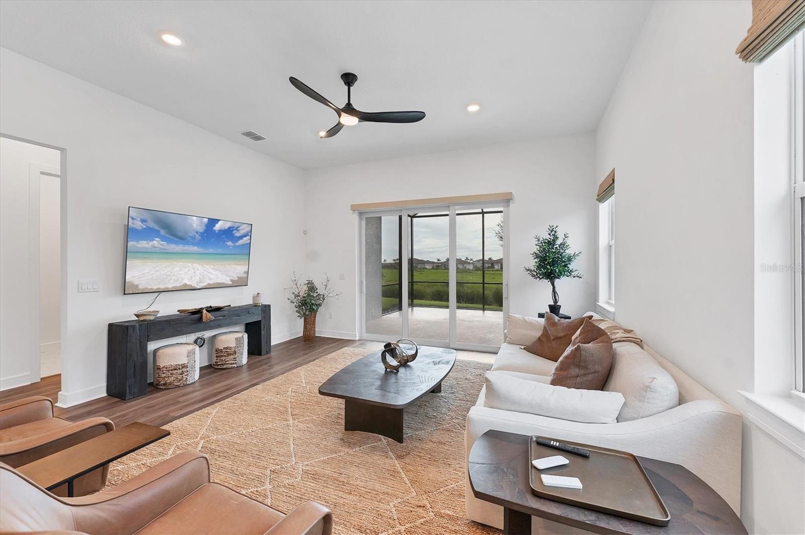 Image 6 of 67 For 10419 Wynward Way