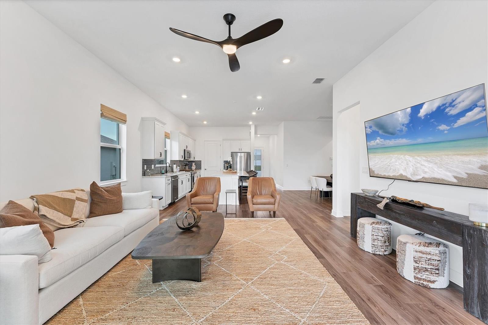 Image 9 of 67 For 10419 Wynward Way