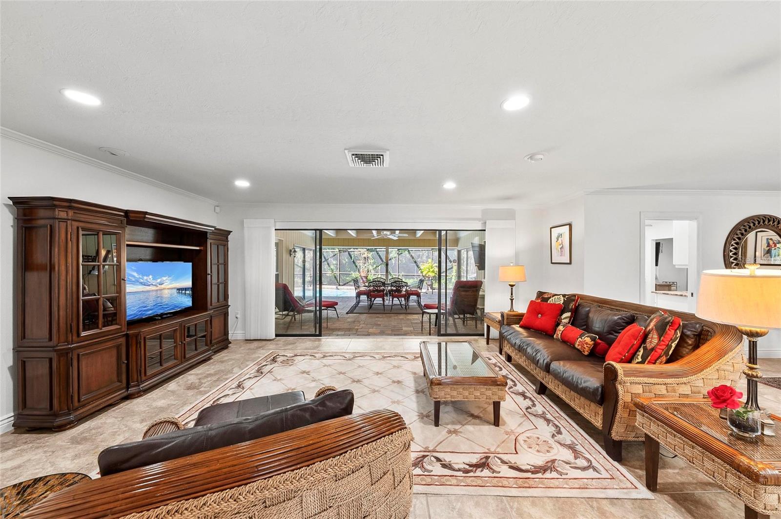 Image 11 of 98 For 1218 Yacht Harbor Drive