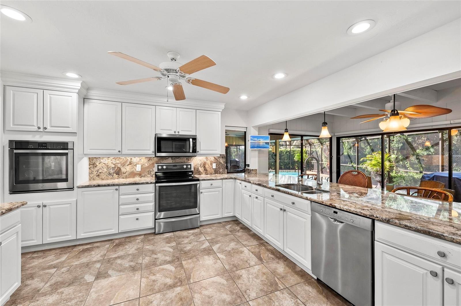 Image 20 of 98 For 1218 Yacht Harbor Drive