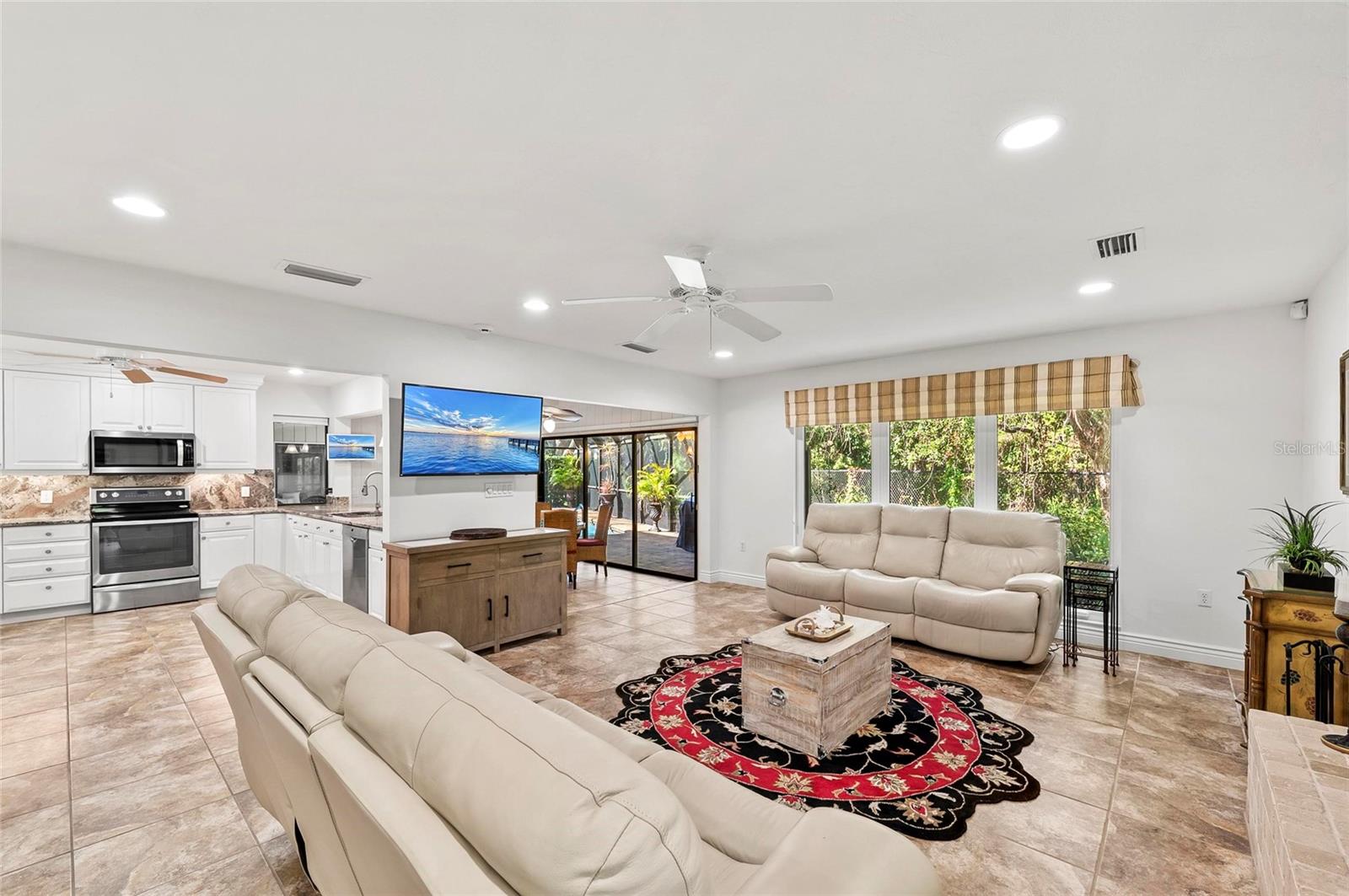 Image 26 of 98 For 1218 Yacht Harbor Drive