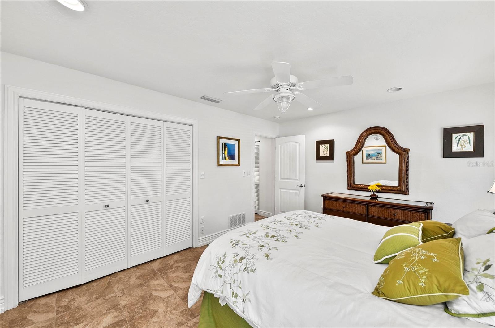 Image 46 of 98 For 1218 Yacht Harbor Drive