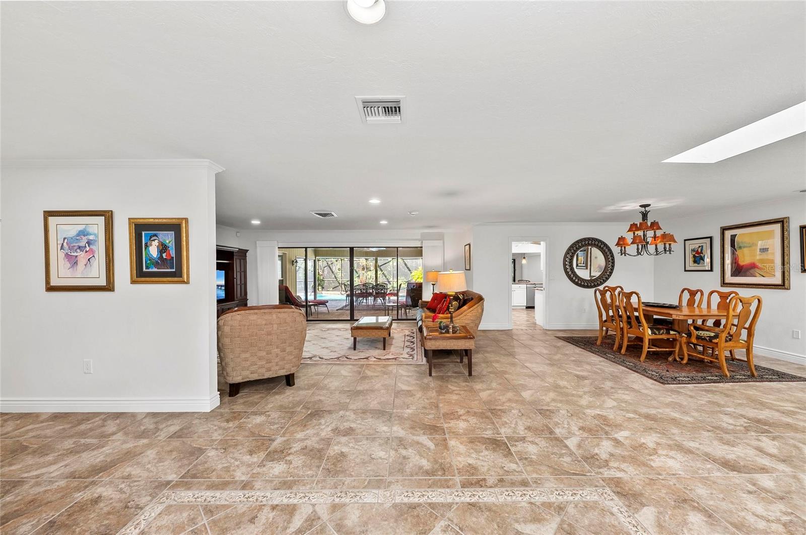 Image 7 of 98 For 1218 Yacht Harbor Drive
