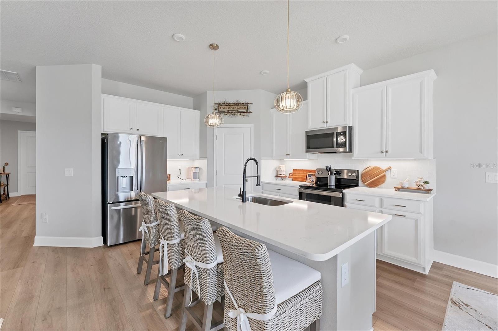 Image 12 of 50 For 6111 116th Avenue E