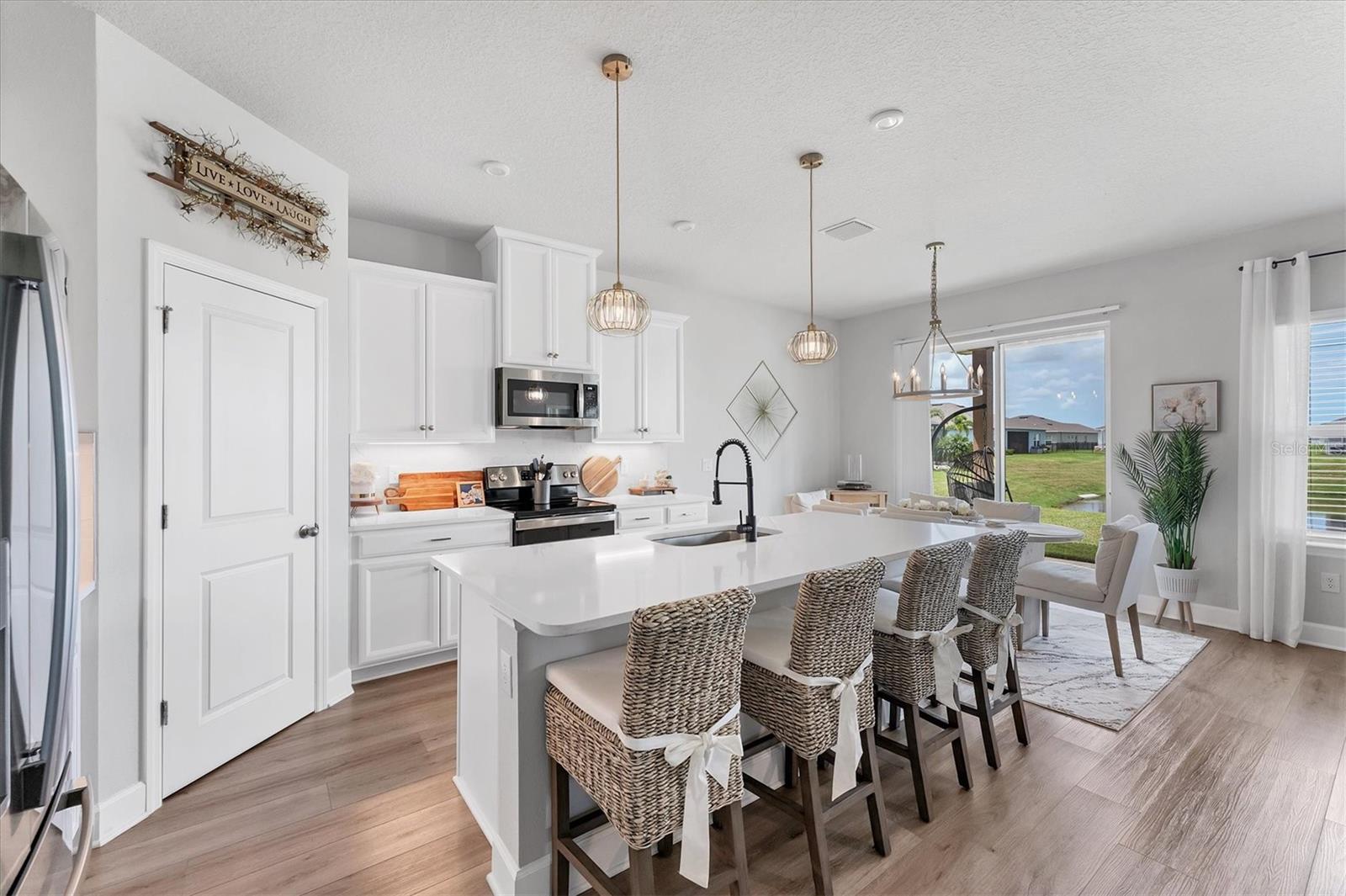 Image 13 of 50 For 6111 116th Avenue E