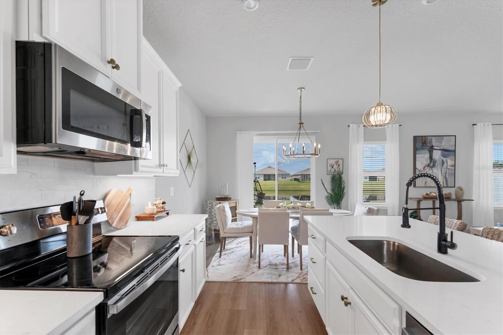 Image 18 of 50 For 6111 116th Avenue E