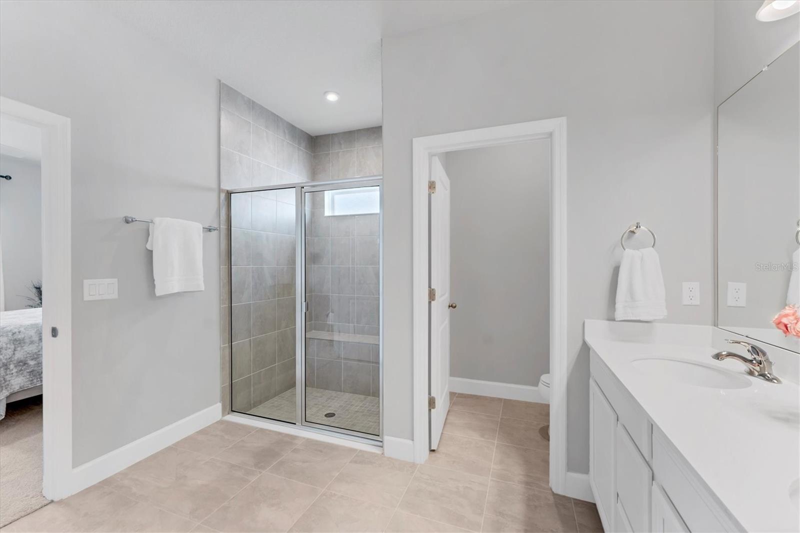 Image 29 of 50 For 6111 116th Avenue E