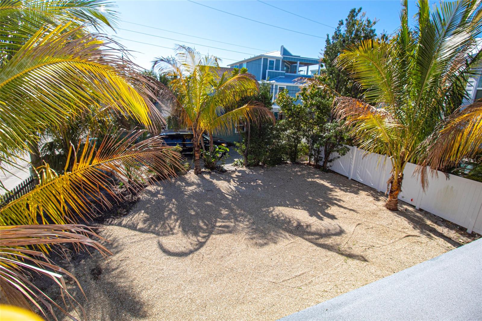 Image 20 of 23 For 117 Palm Avenue