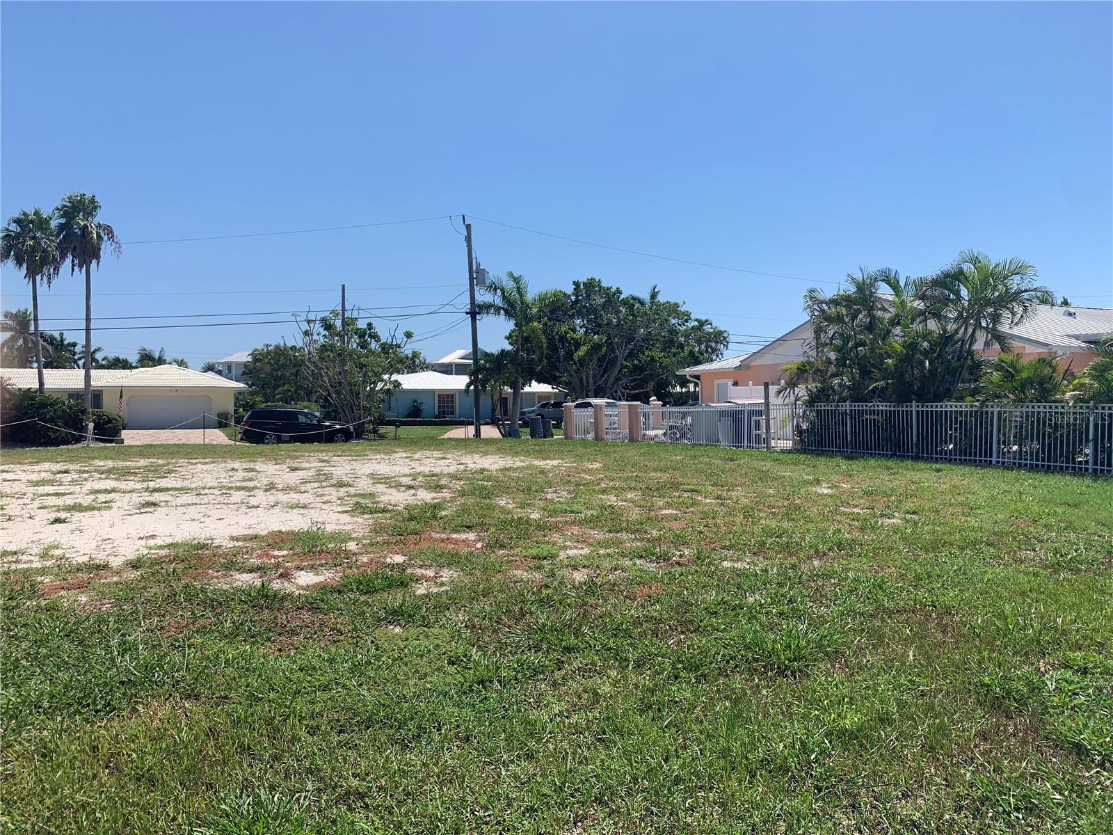 Image 6 of 16 For 538 67th Street