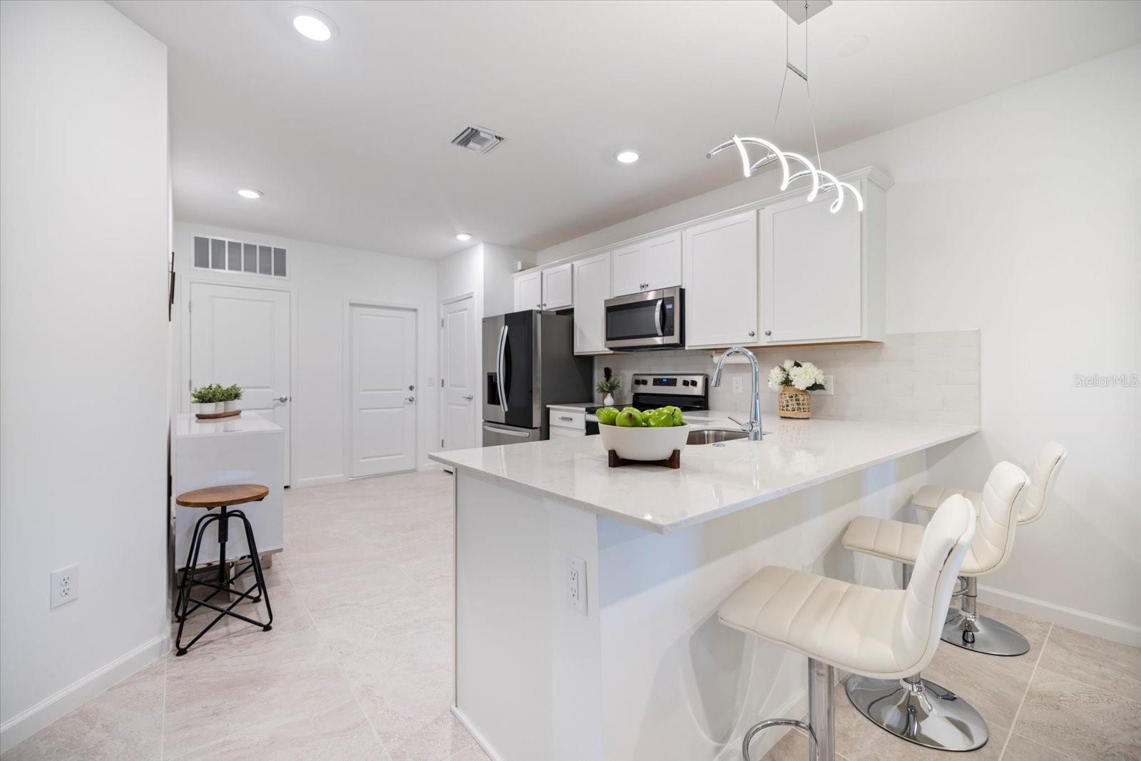 Image 11 of 35 For 6511 Silverstar Drive
