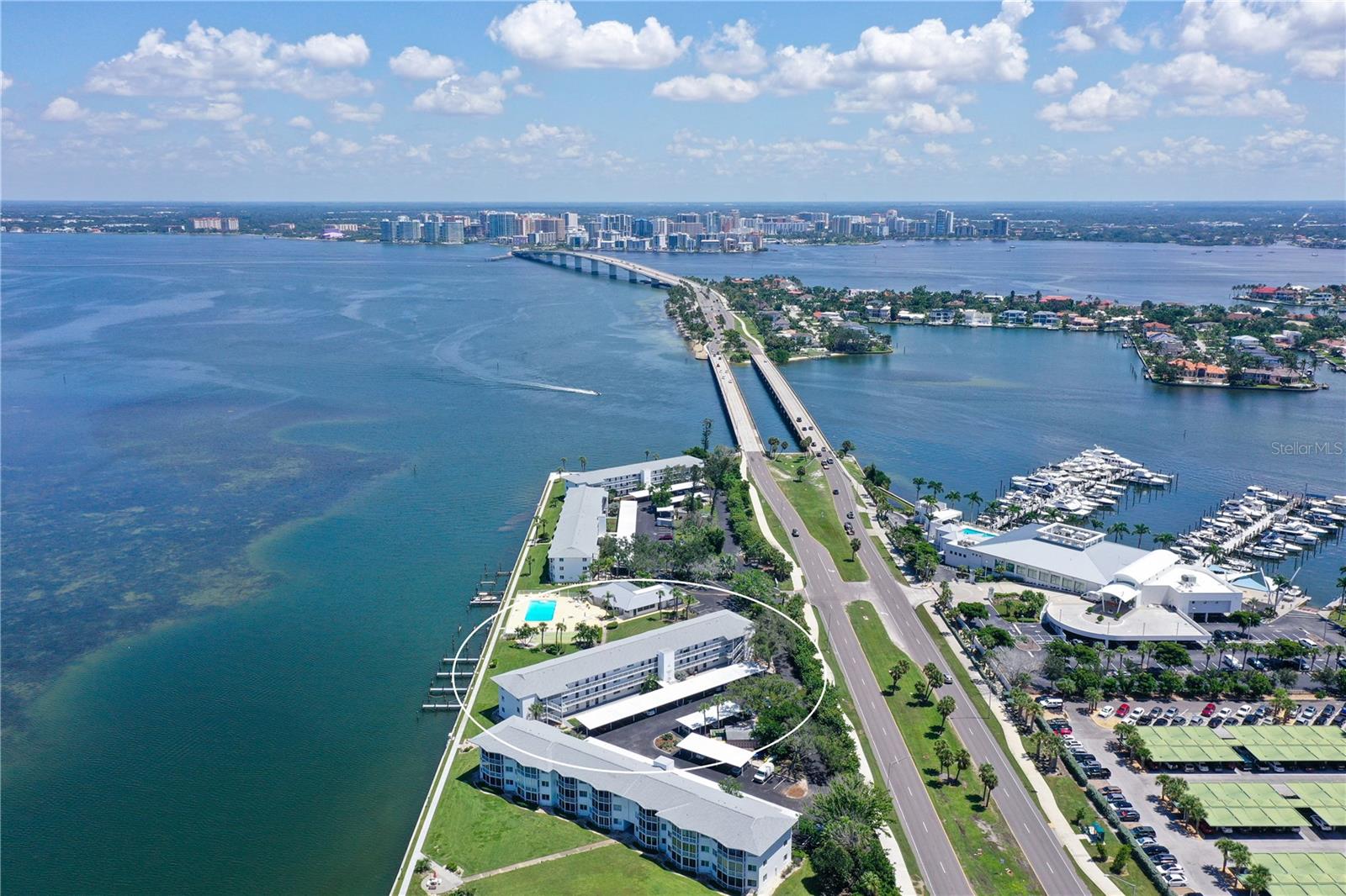 Image 26 of 59 For 771 John Ringling Boulevard 7