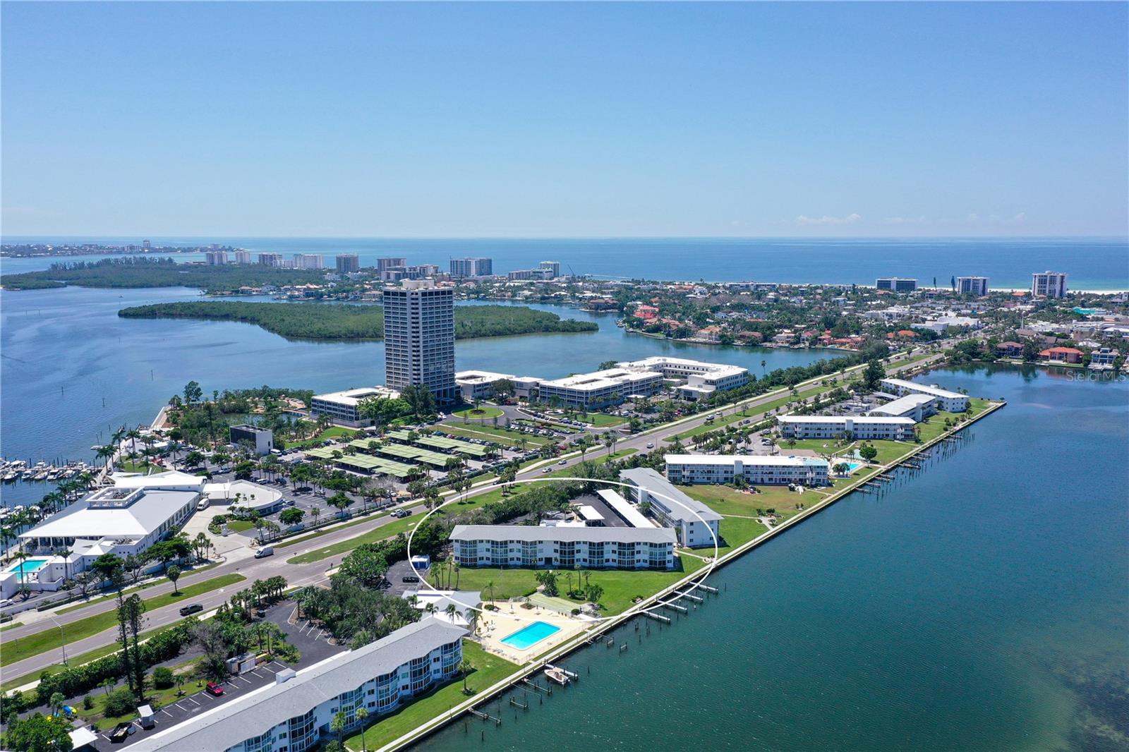 Image 30 of 59 For 771 John Ringling Boulevard 7