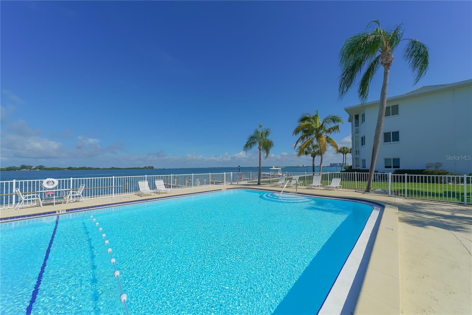 Image 35 of 59 For 771 John Ringling Boulevard 7