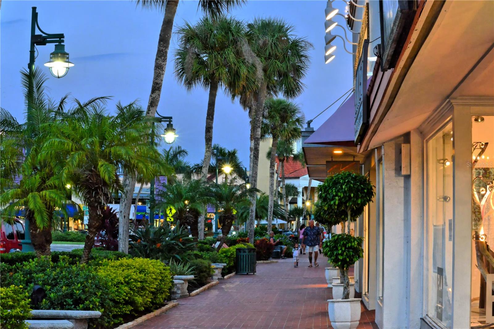 Image 57 of 59 For 771 John Ringling Boulevard 7