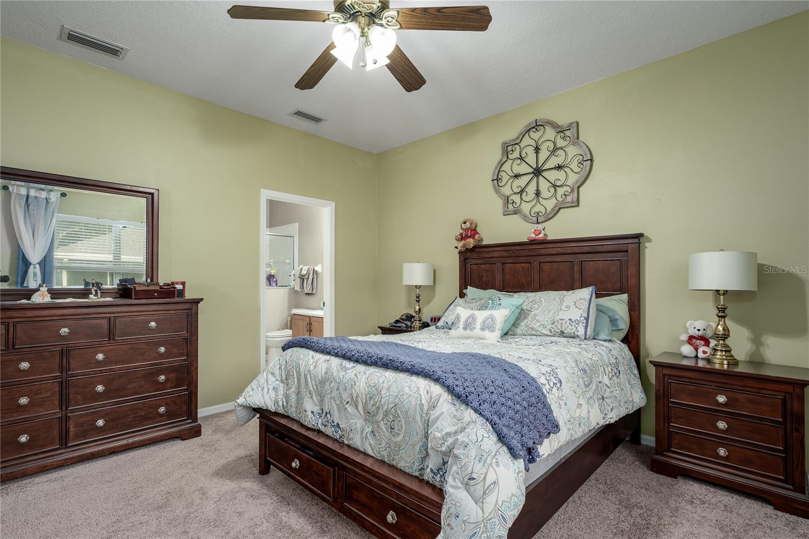 Image 12 of 31 For 6936 Surrey Oak Drive