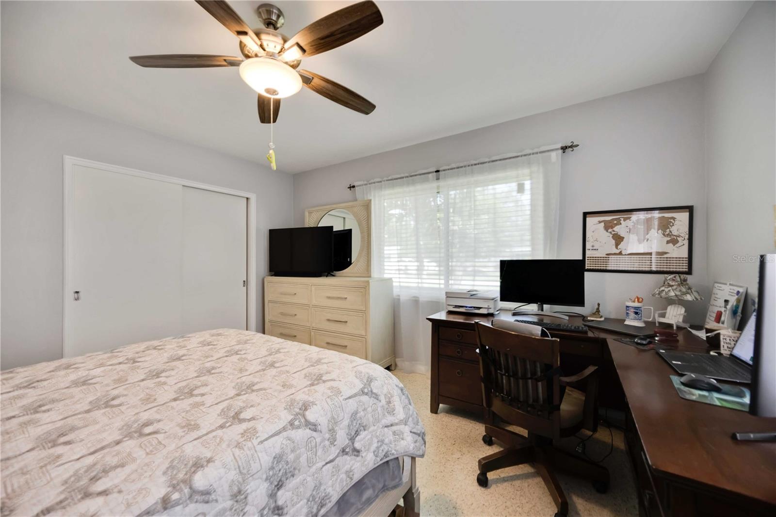 Image 29 of 67 For 5307 14th Avenue Drive W