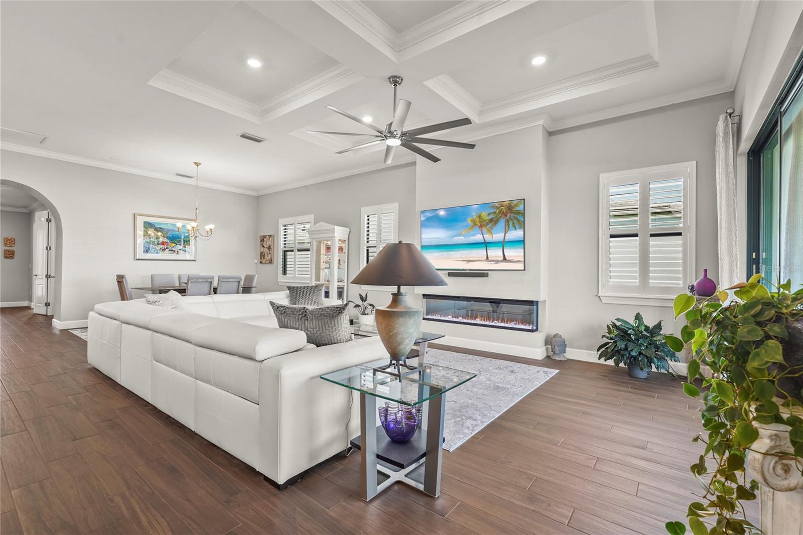 Image 22 of 92 For 7948 Grande Shores Drive