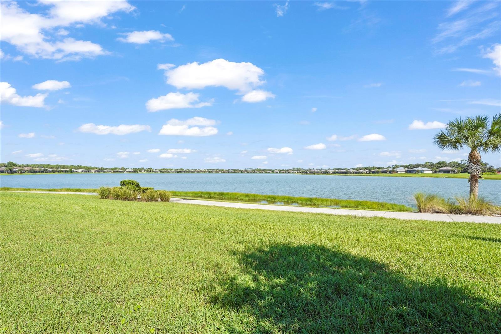 Image 47 of 92 For 7948 Grande Shores Drive