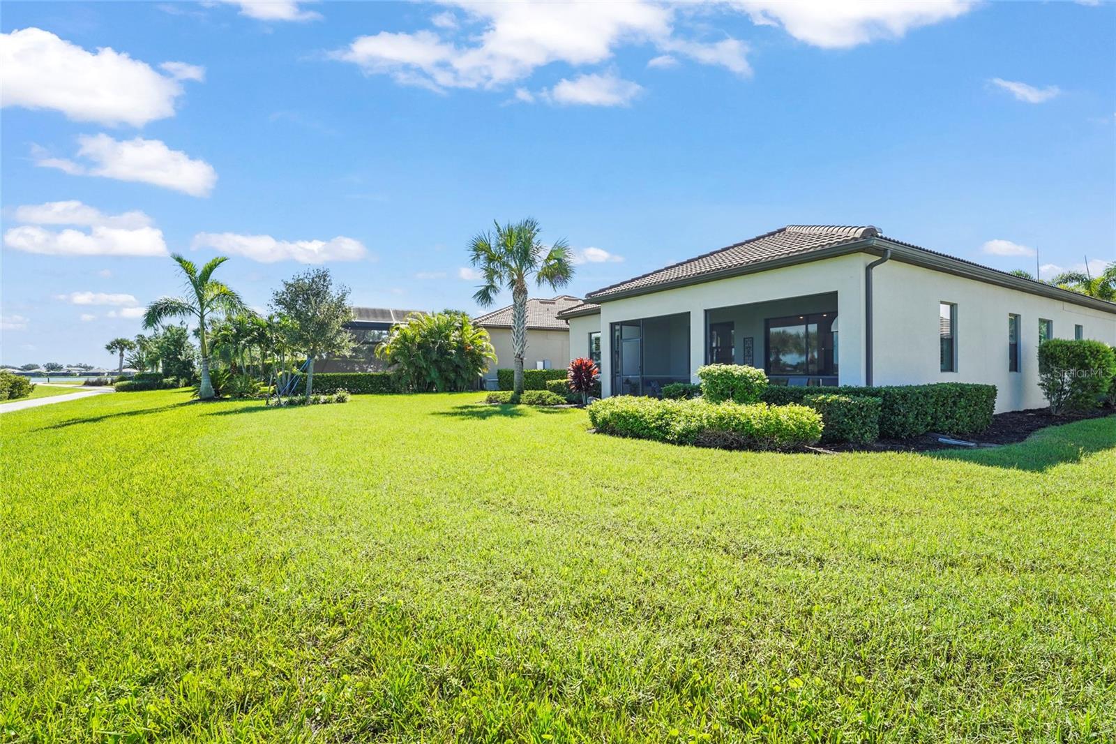 Image 49 of 92 For 7948 Grande Shores Drive