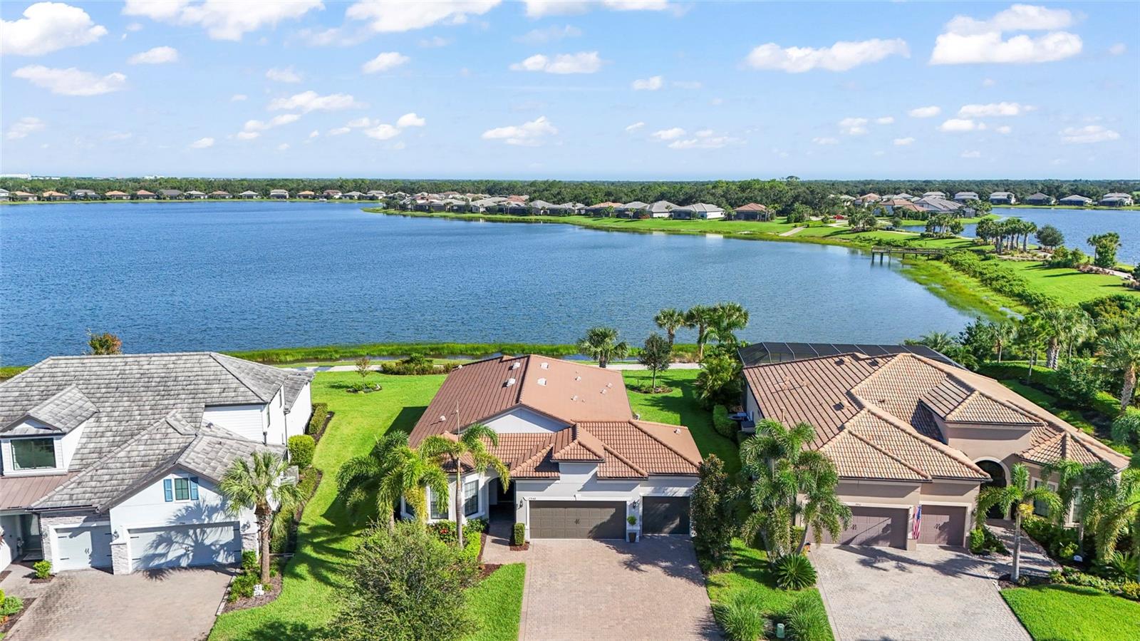 Image 56 of 92 For 7948 Grande Shores Drive