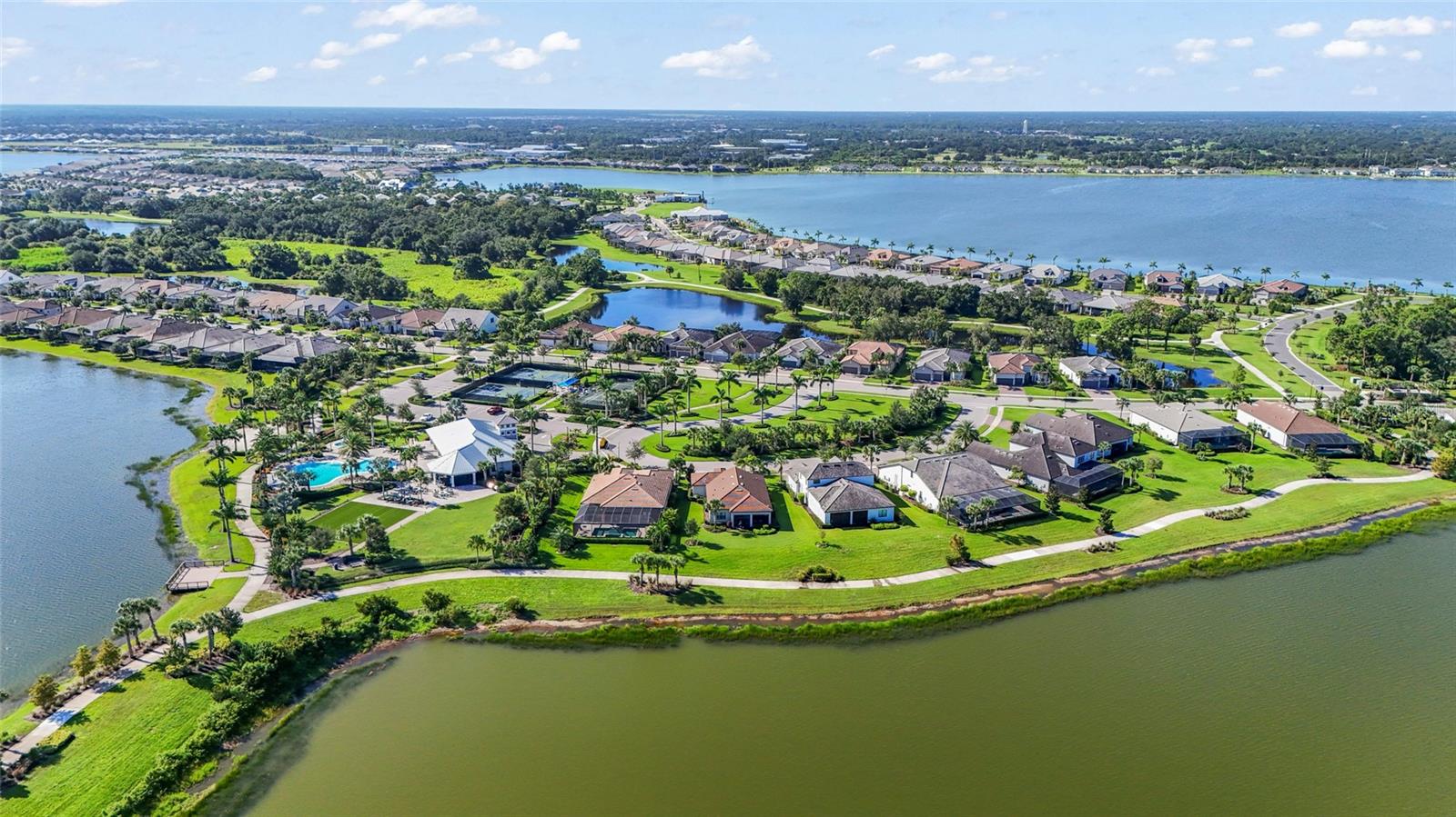 Image 60 of 92 For 7948 Grande Shores Drive