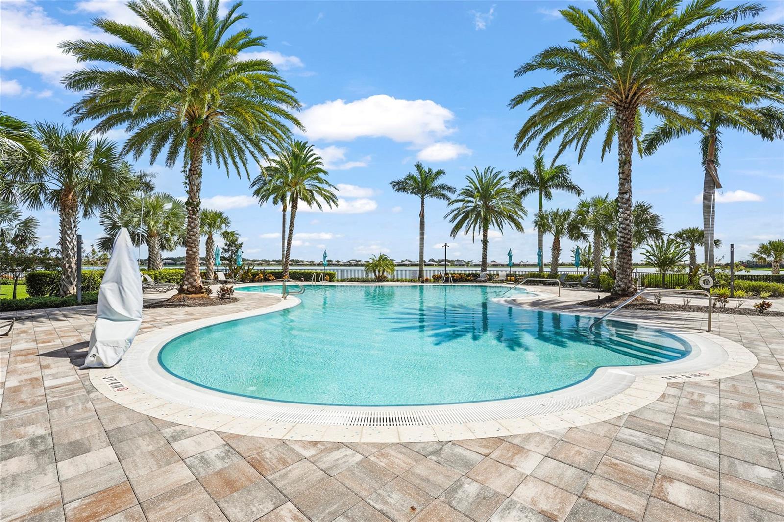 Image 71 of 92 For 7948 Grande Shores Drive