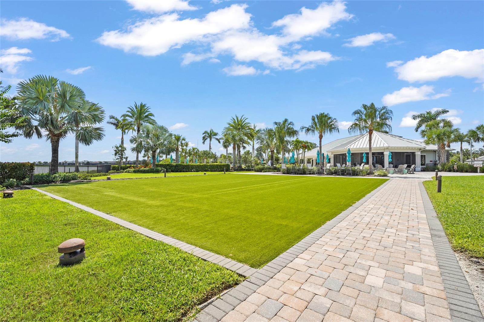 Image 79 of 92 For 7948 Grande Shores Drive