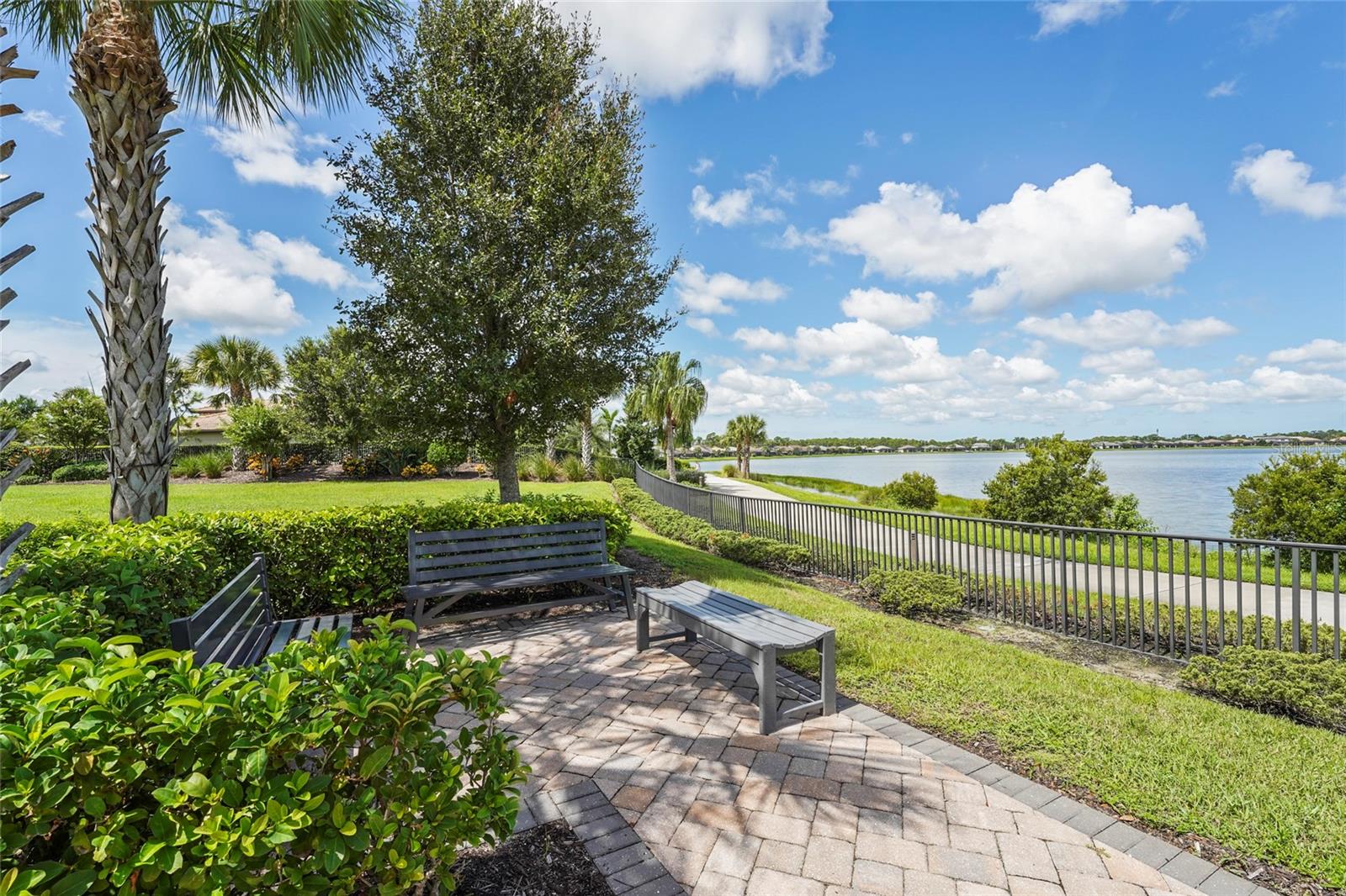 Image 80 of 92 For 7948 Grande Shores Drive