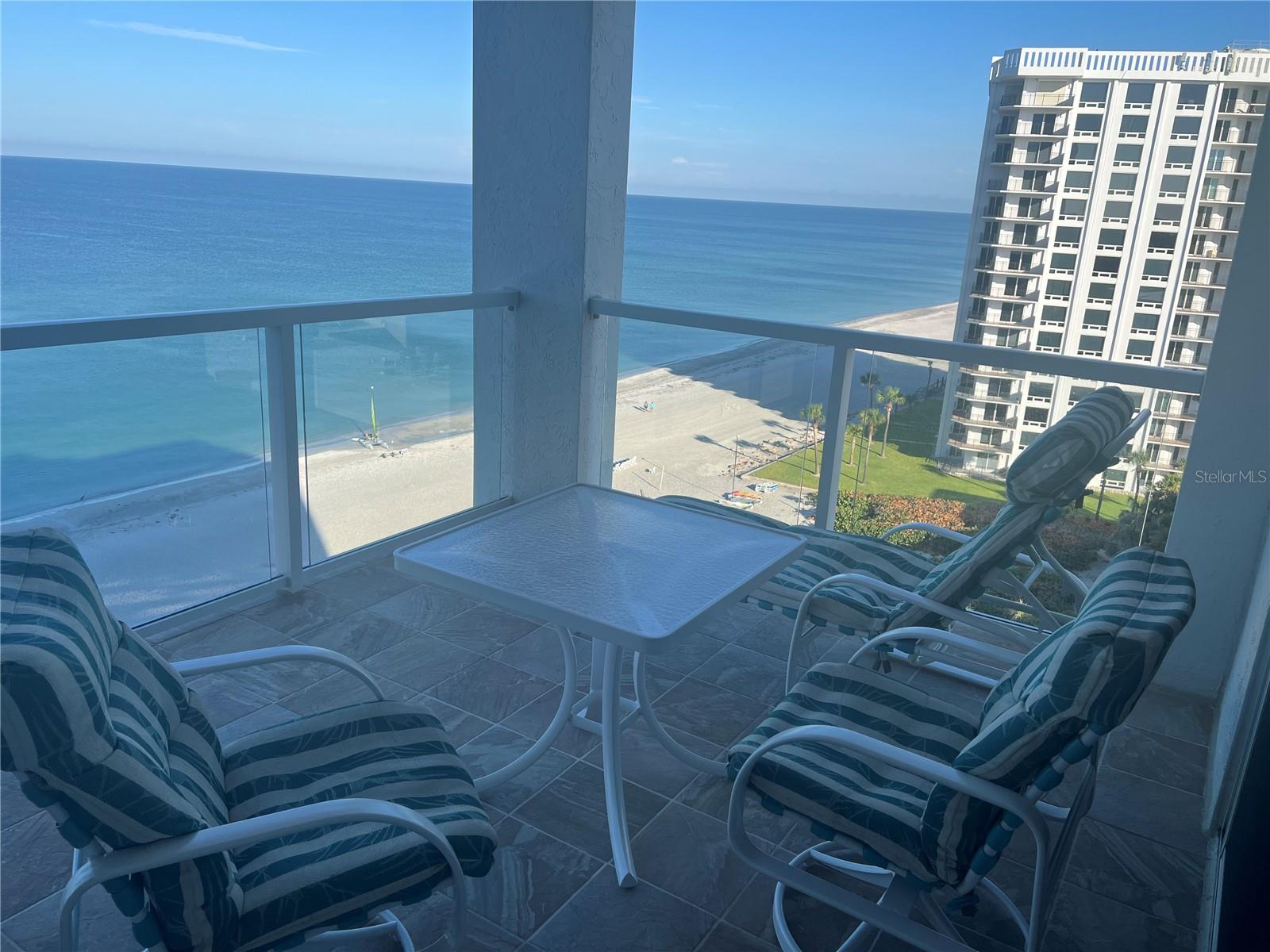Image 21 of 34 For 2425 Gulf Of Mexico Drive 11f
