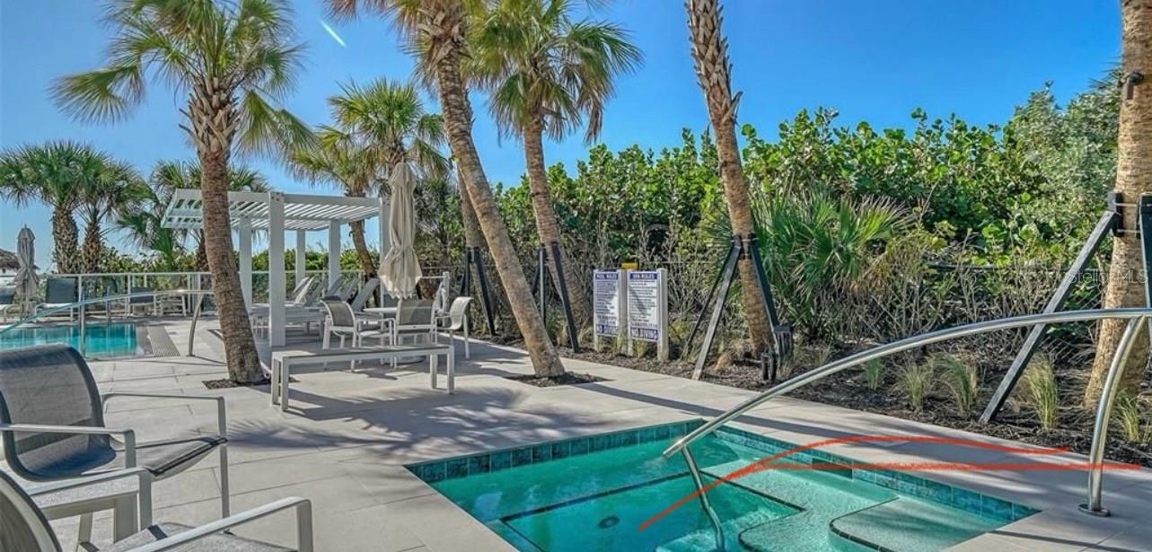 Image 26 of 34 For 2425 Gulf Of Mexico Drive 11f