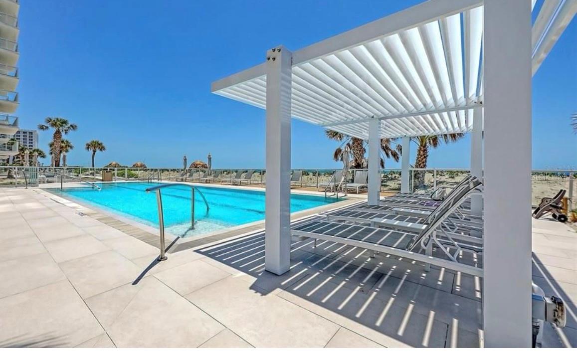 Image 27 of 34 For 2425 Gulf Of Mexico Drive 11f