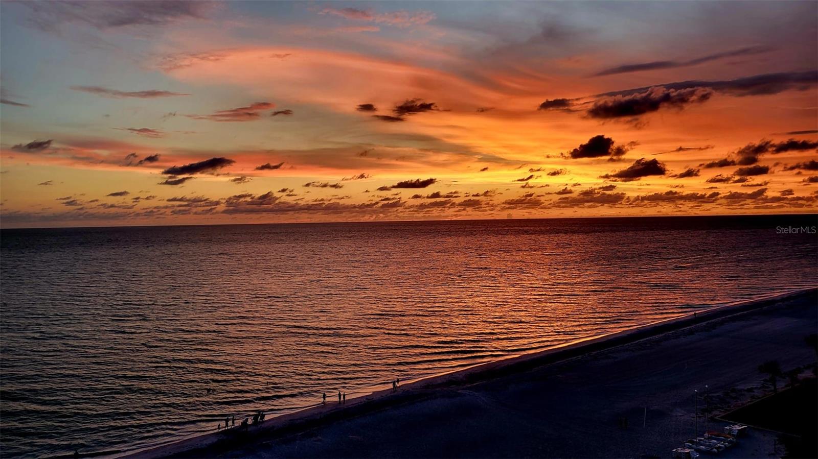 Image 29 of 34 For 2425 Gulf Of Mexico Drive 11f