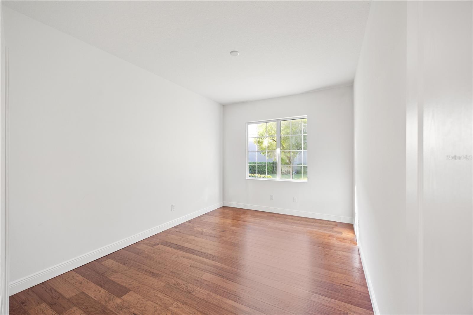Image 7 of 48 For 14439 Stirling Drive