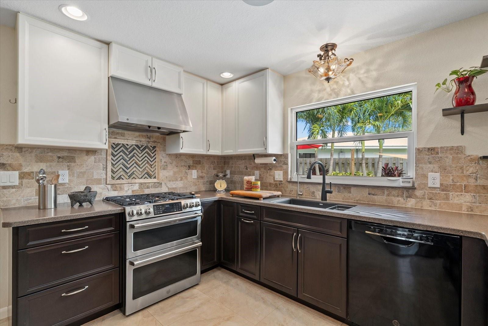 Image 36 of 67 For 7535 Cove Terrace