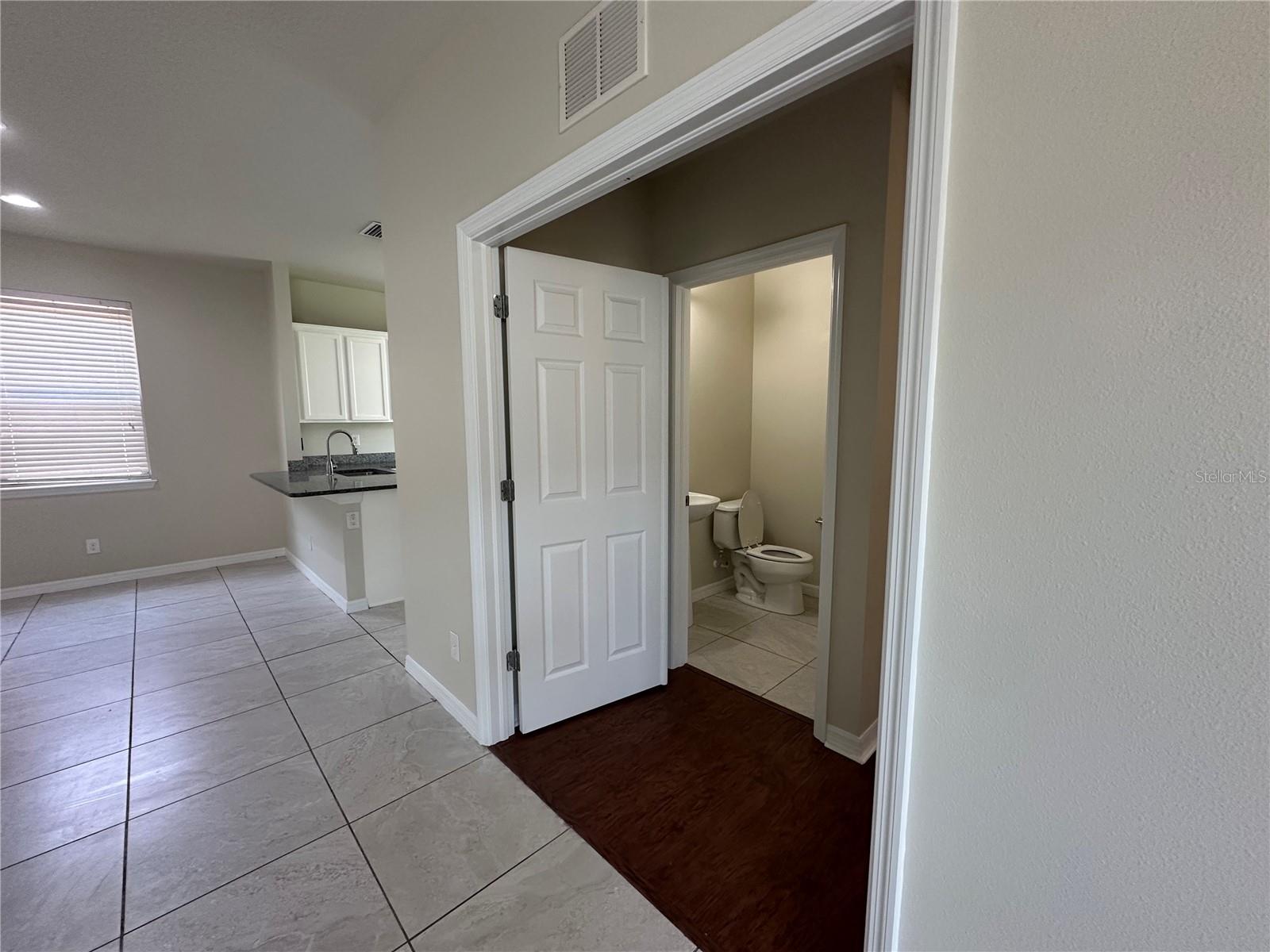 Image 11 of 26 For 6314 Yellow Buckeye Drive