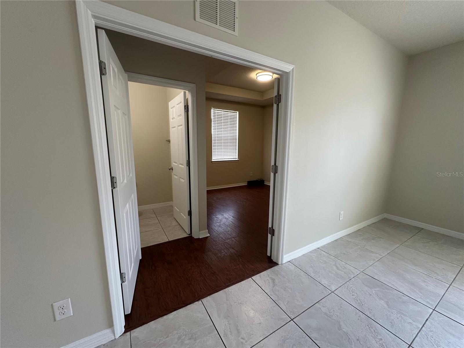 Image 12 of 26 For 6314 Yellow Buckeye Drive