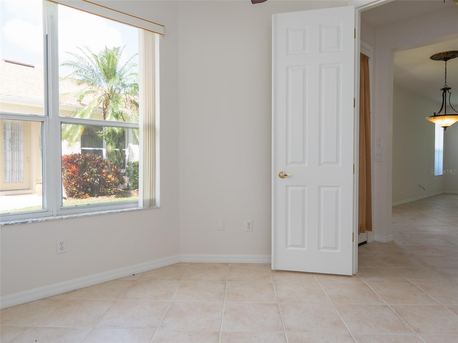 Image 17 of 36 For 2462 Magnolia Circle