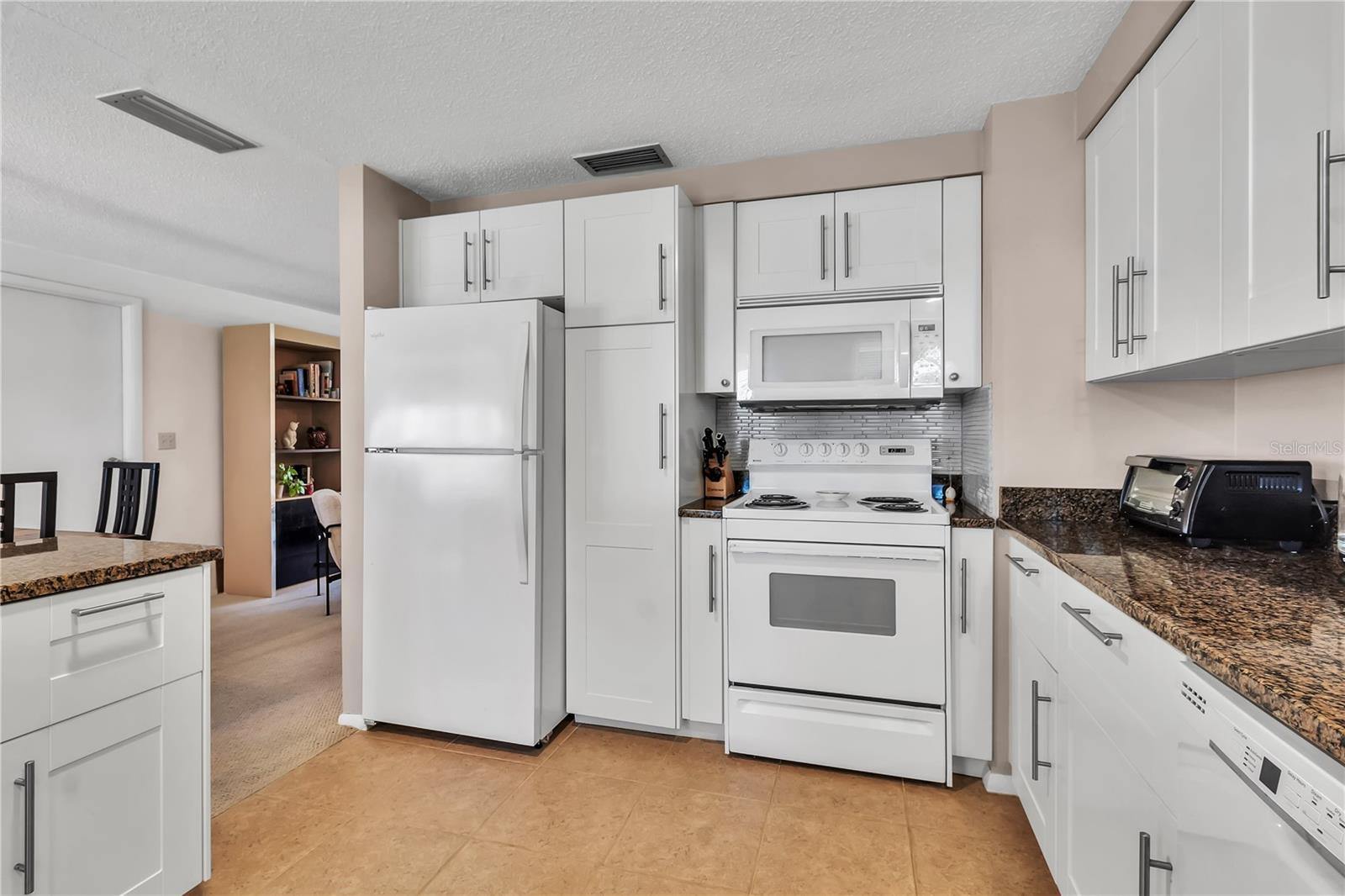 Image 10 of 30 For 6205 34th Avenue W