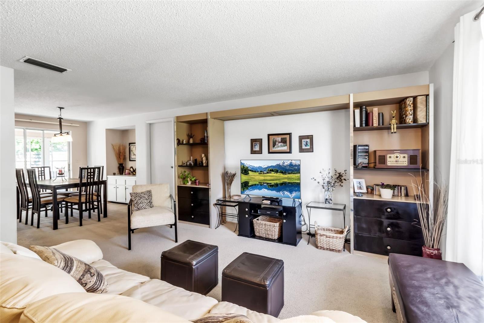 Image 3 of 30 For 6205 34th Avenue W