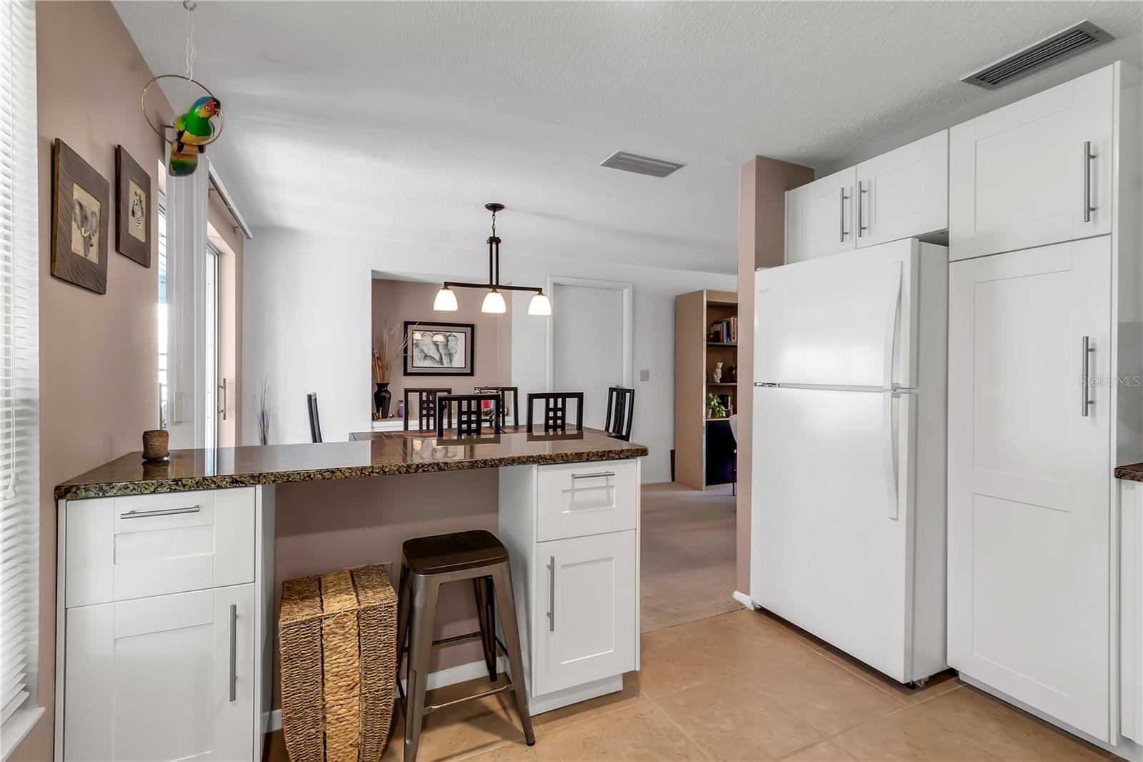 Image 9 of 30 For 6205 34th Avenue W