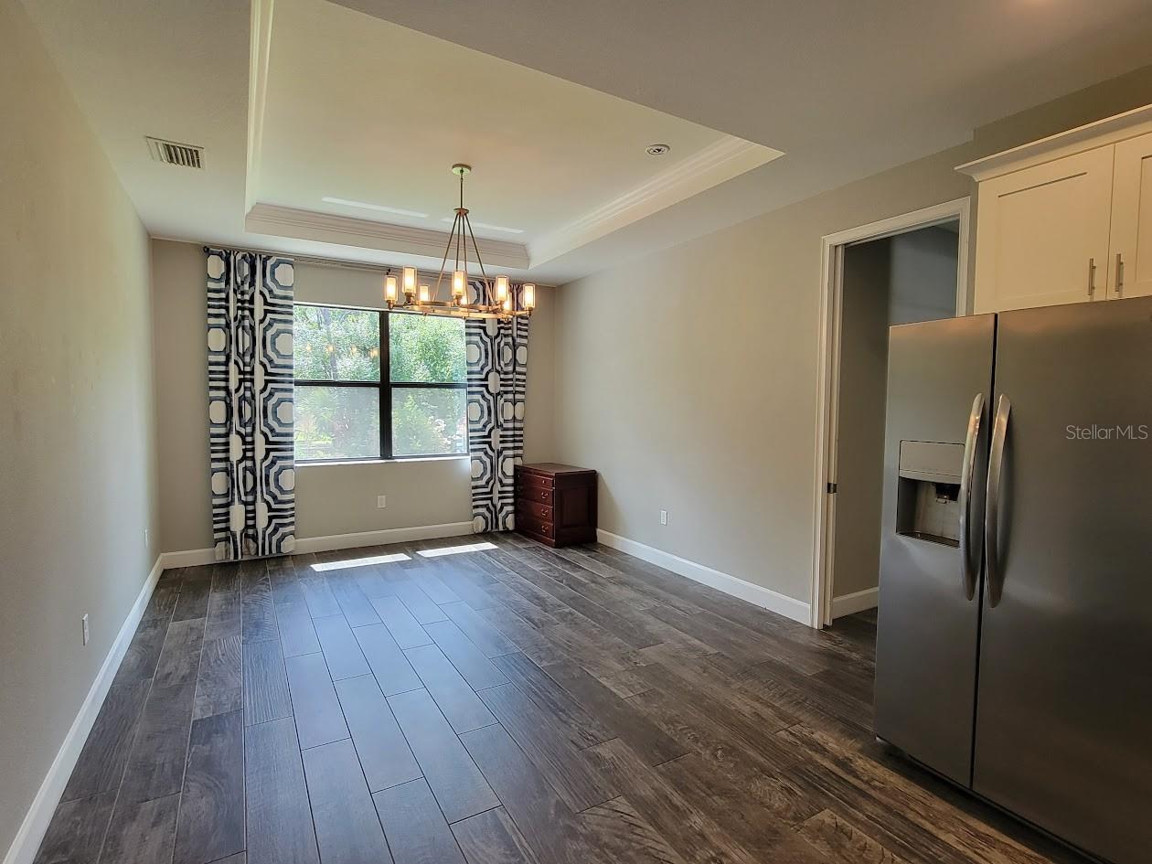 Image 12 of 35 For 8570 Tropicaire Boulevard