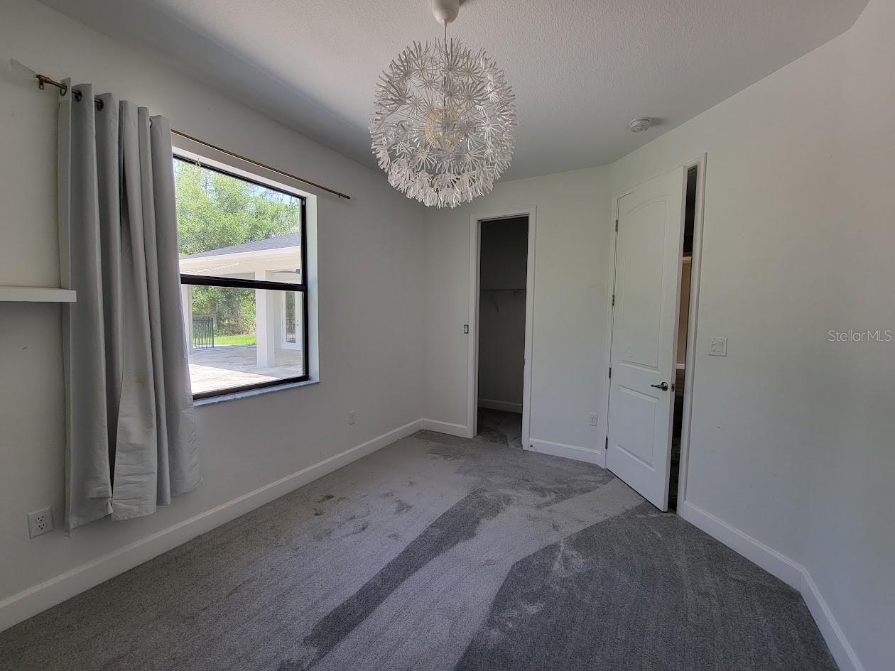 Image 22 of 35 For 8570 Tropicaire Boulevard