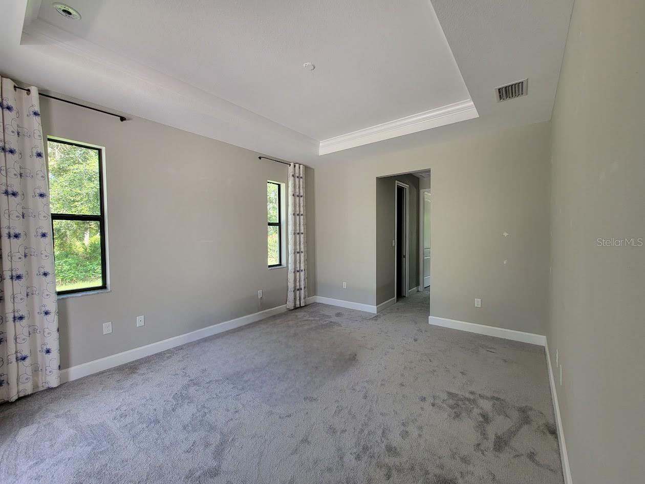 Image 25 of 35 For 8570 Tropicaire Boulevard