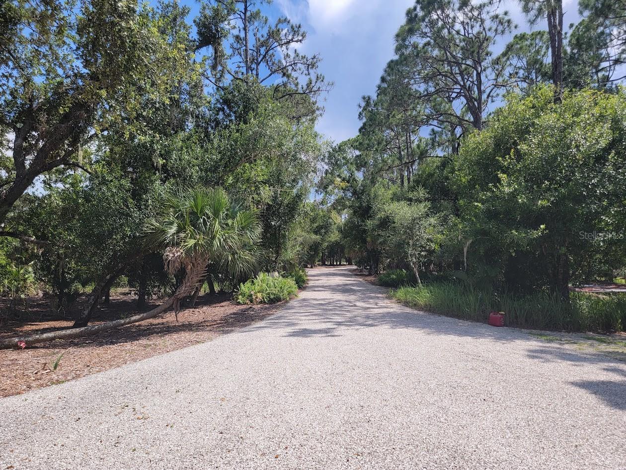 Image 33 of 35 For 8570 Tropicaire Boulevard