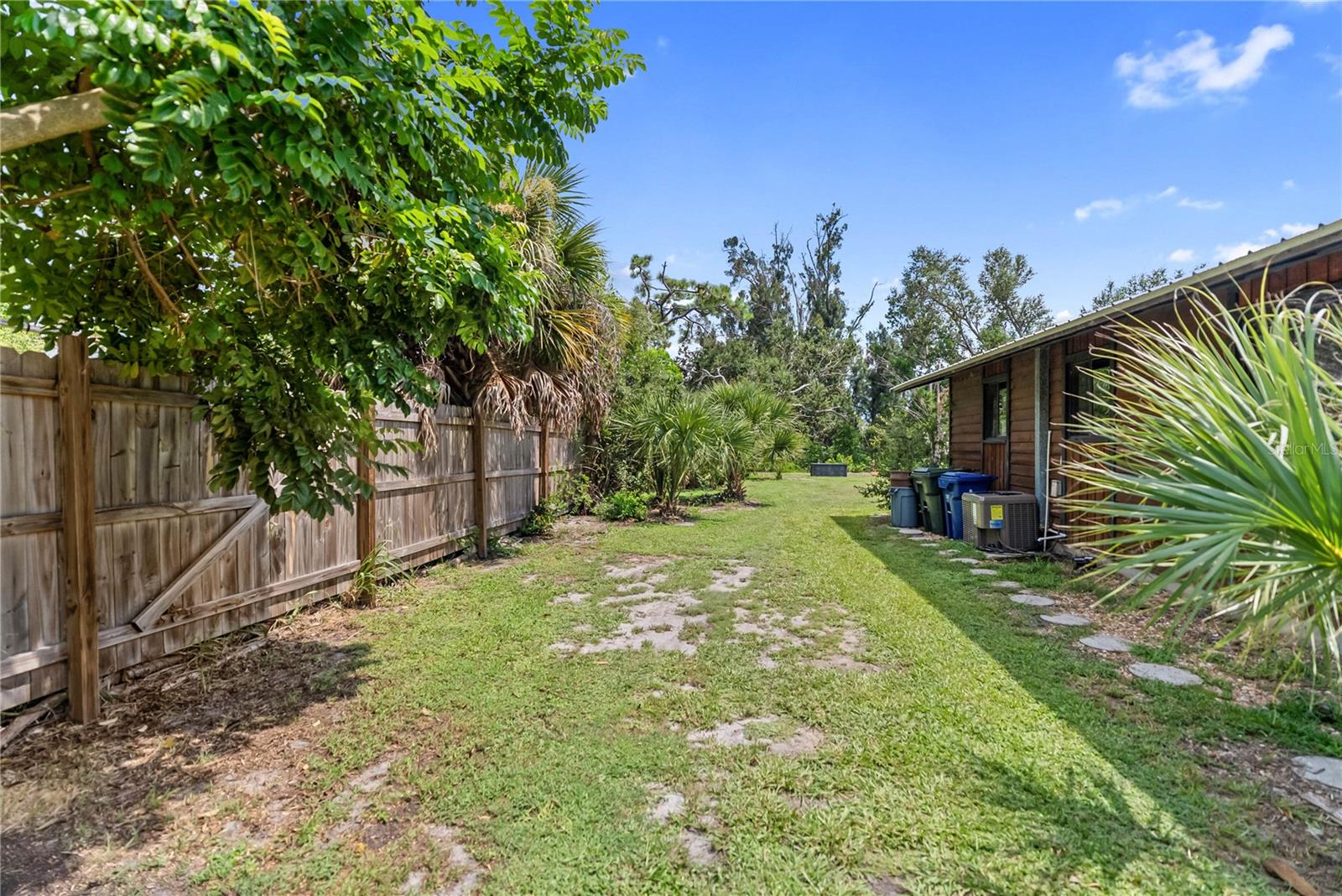 Image 17 of 57 For 217 Charles Drive