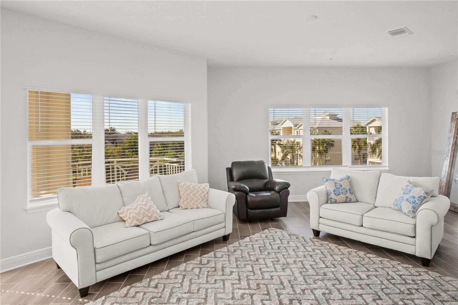 Image 15 of 43 For 7611 34th Ave W  302